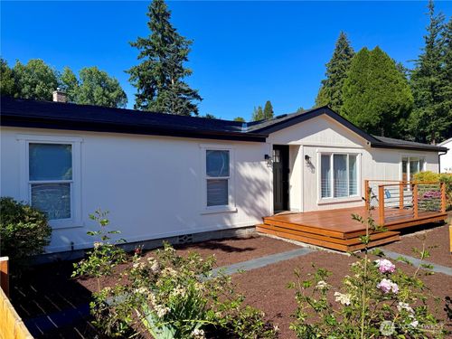 1314 Whitney Ave, Bremerton, WA, 98312-3004 | Card Image