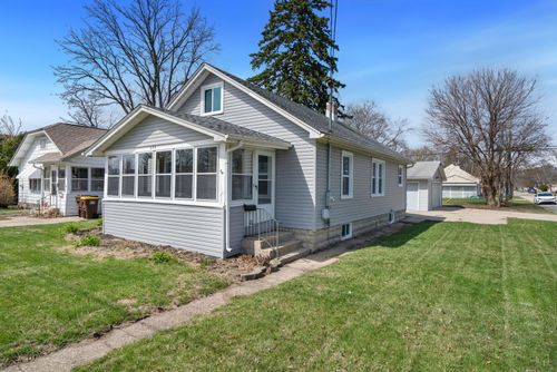 634 River Ln, Loves Park, IL, 61111-5147 | Card Image