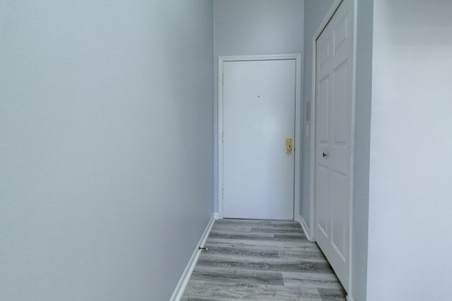 APT-182 - 1565 Harbour Blvd, Condo with 2 bedrooms, 2 bathrooms and null parking in Trenton MI | Image 4