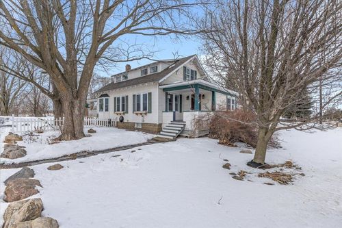 205 Us Route 2, Grand Isle, VT, 05458-2424 | Card Image