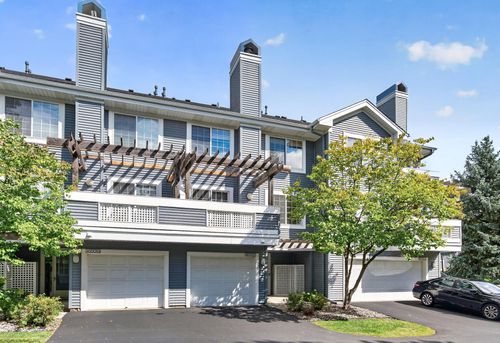 g-15600 24th Ave N, Plymouth, MN, 55447-6484 | Card Image