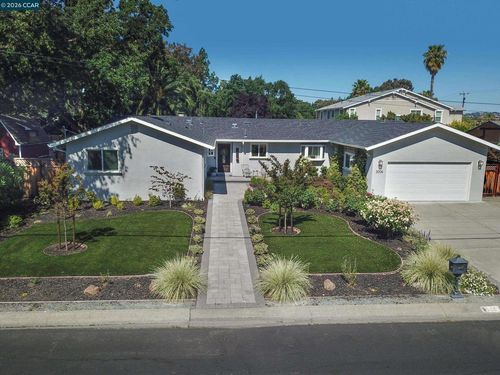 3006 Woodlawn Dr, Walnut Creek, CA, 94597-2048 | Card Image