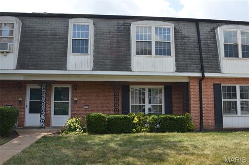 1726 Mayenne Ct, Saint Louis, MO, 63125-2648 | Card Image