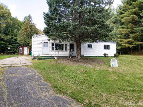 2510 Division Street, Marquette, MI, 49855 | Card Image