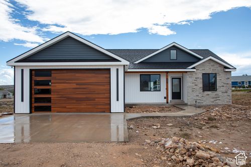 564 E River Heights Dr, Duchesne, UT, 84021 | Card Image