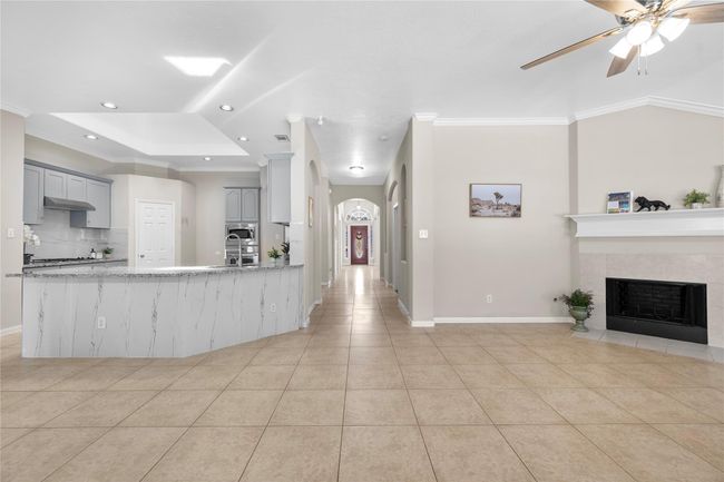 22022 Bridgestone Hawk Ct, House other with 3 bedrooms, 2 bathrooms and 2 parking in Spring TX | Image 16