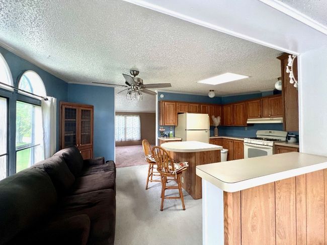 8235 Willow Glen Trail, House other with 2 bedrooms, 2 bathrooms and null parking in Erie PA | Image 4