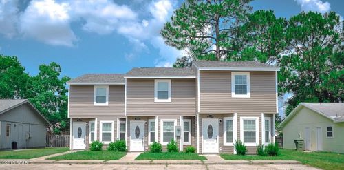 2516 Johnson Dr, Lynn Haven, FL, 32444-4724 | Card Image