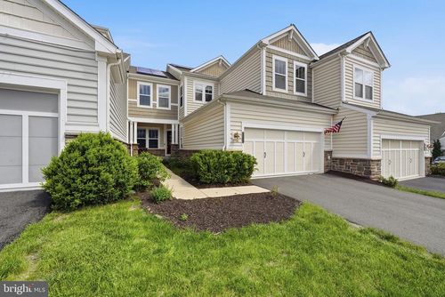 42330 Christophers View Ter, ASHBURN, VA, 20148-5754 | Card Image