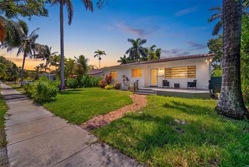 1532 Fletcher St, Hollywood, FL, 33020-6511 | Card Image