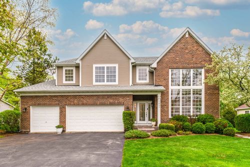 1695 Natures Way, Lindenhurst, IL, 60046-1713 | Card Image