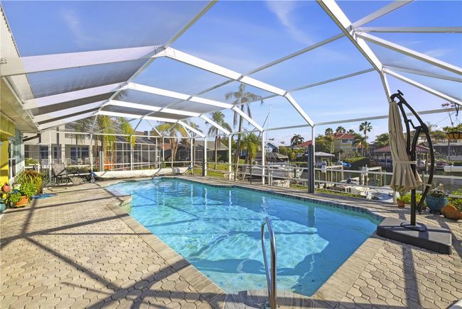 952 Symphony Isles Blvd, House other with 4 bedrooms, 3 bathrooms and null parking in APOLLO BEACH FL | Image 34