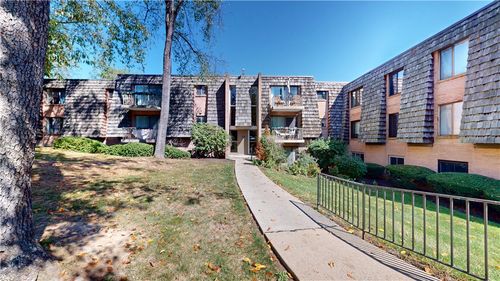 1333 Forest Green Dr, Coraopolis, PA, 15108-2772 | Card Image