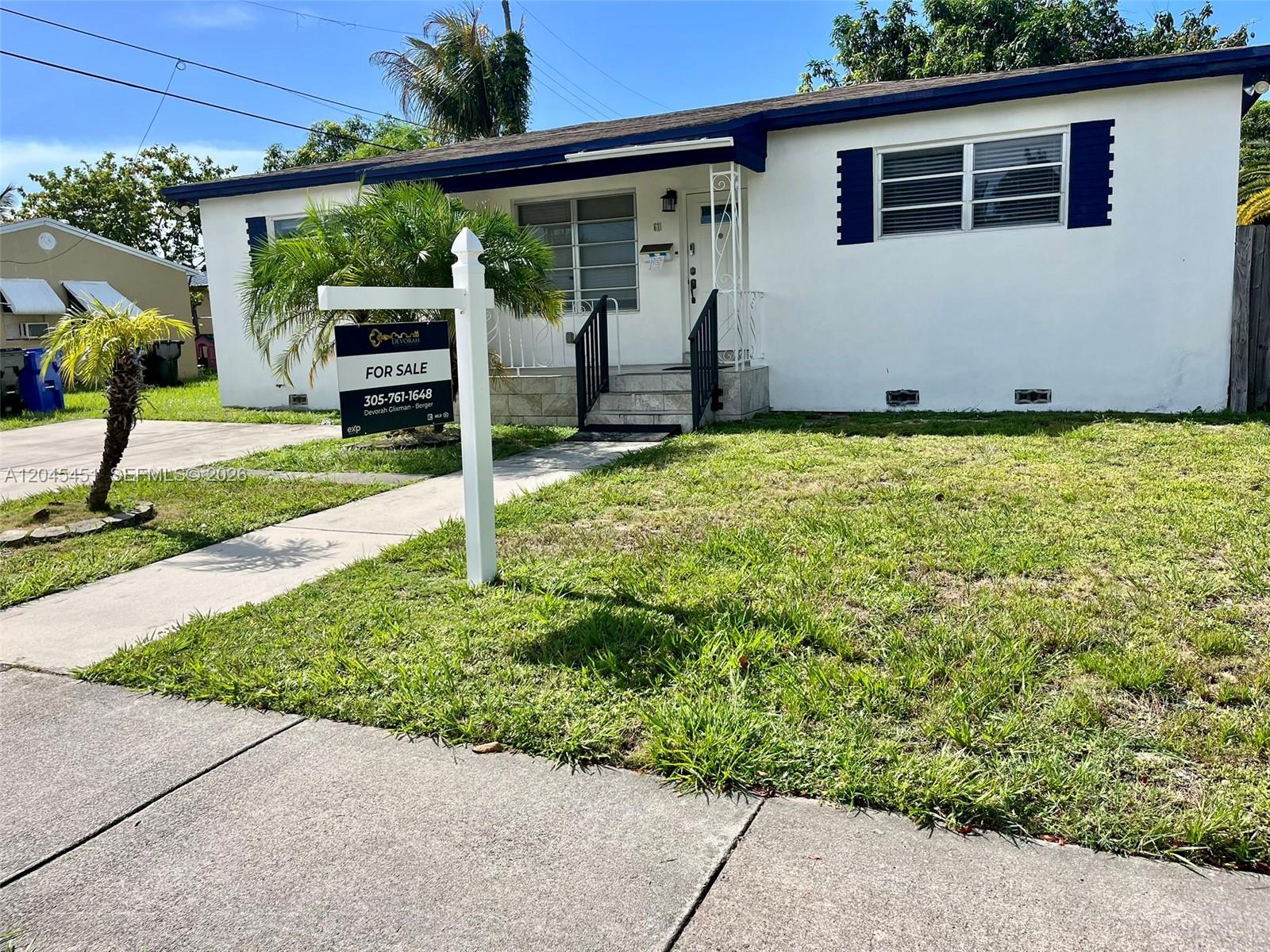 Residential in North Miami Beach