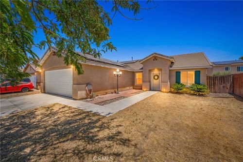 45420 Fairbanks, Lancaster, CA, 93534 | Card Image