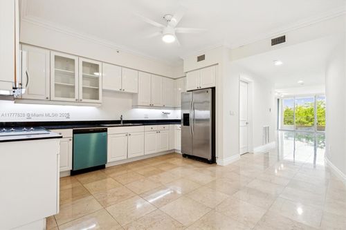 apt-403-703 Crandon Blvd, Key Biscayne, FL, 33149-2583 | Card Image