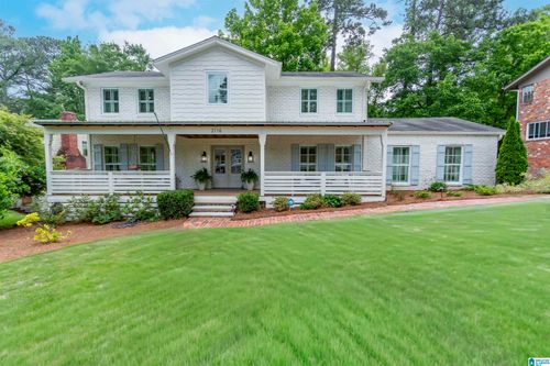 2116 Rockview Ln, Hoover, AL, 35226-1223 | Card Image