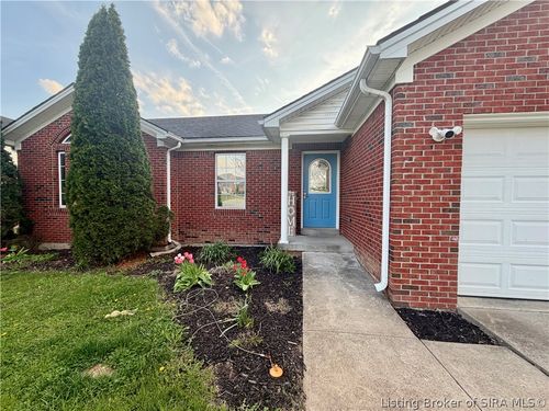 5501 Sky Ridge Rd, Charlestown, IN, 47111-9042 | Card Image