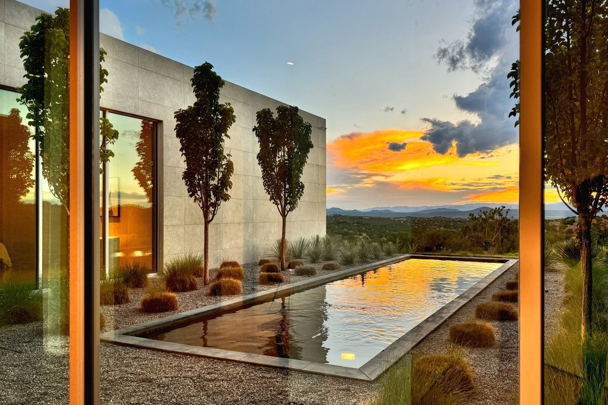 Paseo Del Conejo , Santa Fe, NM 87506