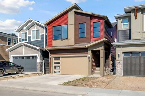 154 Silver Spruce Grove Sw, Calgary, AB, T2X5M2 | Card Image