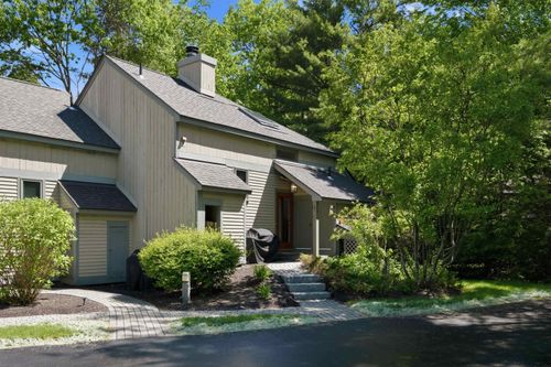 91-2696 Lake Shore Rd, Gilford, NH, 03249-7703 | Card Image