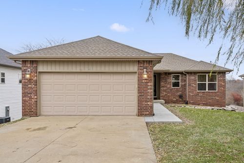 1603 E Fairwind, Ozark, MO, 65721-6377 | Card Image