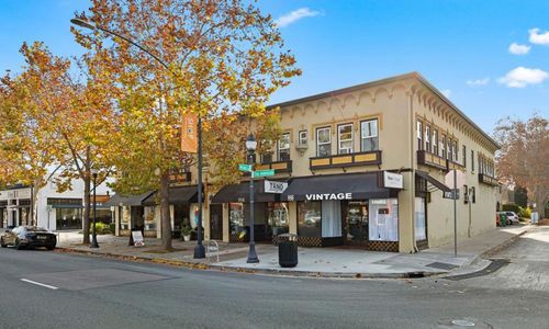 994 The Alameda, San Jose, CA, 95126-3136 | Card Image