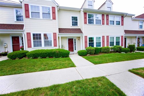 59-59 Stratford Grn, Farmingdale, NY, 11735-2548 | Card Image