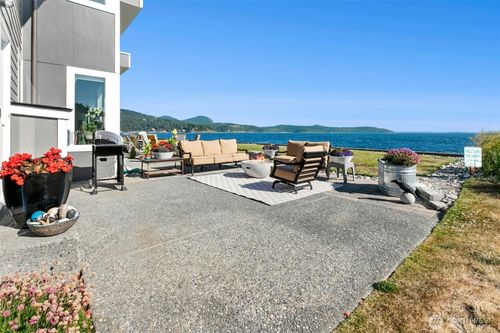 1-2301 Skyline Way, Anacortes, WA, 98221-2959 | Card Image