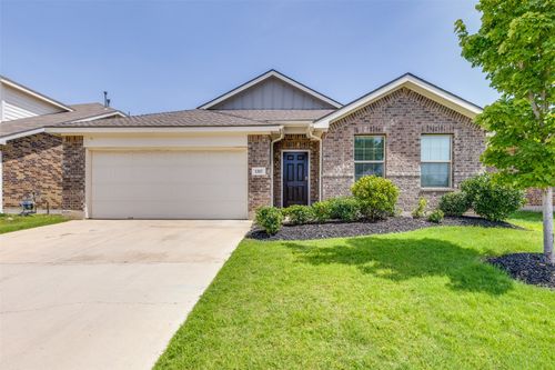 1317 Trumpet Dr, Fort Worth, TX, 76131-1686 | Card Image