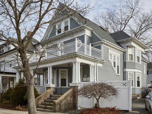 301 Madison St, Fall River, MA, 02720-5517 | Card Image