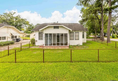 3210 Perkins Rd, Baton Rouge, LA, 70808-2255 | Card Image