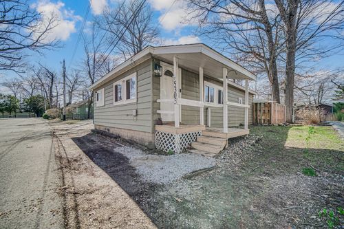 5305 4th Ave, Valparaiso, IN, 46383-1172 | Card Image