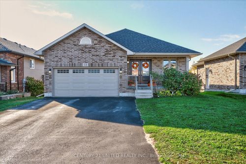13 Mill Pond Lane, Norwood, ON, K0L2V0 | Card Image
