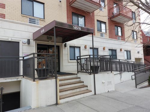5d-14116 84th Dr, Jamaica, NY, 11435-2438 | Card Image