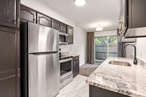 3034 Forest Creek Ct, Ann Arbor, MI, 48108-5215 | Card Image