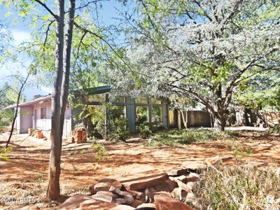 21 Hummingbird Circle, House other with 2 bedrooms, 2 bathrooms and null parking in Sedona AZ | Image 3