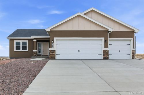 916 E Platteville Blvd, Pueblo, CO, 81007-1114 | Card Image