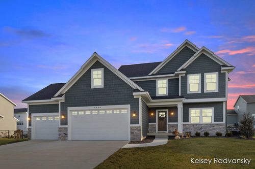 6450 Estate Dr Sw, Byron Center, MI, 49315-9617 | Card Image