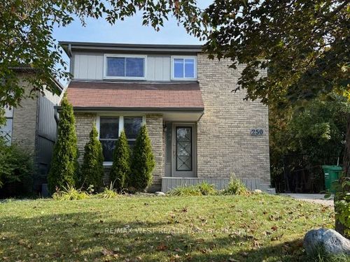 250 Leavens Crt, Bolton, ON, L7E2A7 | Card Image