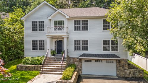 108 Orchard St, Cos Cob, CT, 06807-2010 | Card Image
