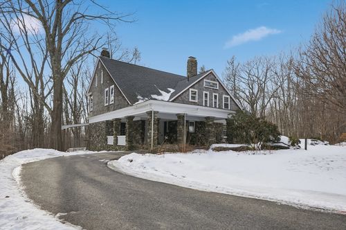 13 Goodnow Rd, Princeton, MA, 01541-1602 | Card Image