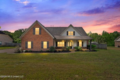 1919 Shady Wind Drive, Southaven, MS, 38671 | Card Image