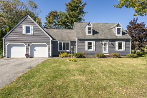 5 Summerfield Ln, Scarborough, ME, 04074-9068 | Card Image