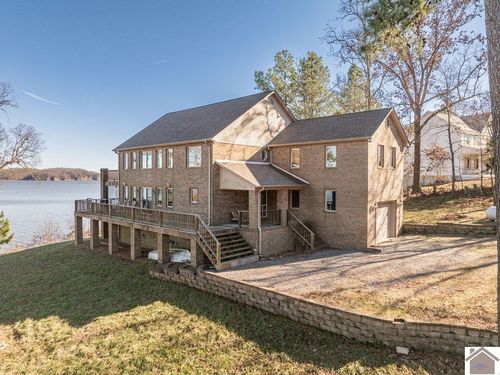 168 Veal Ln, New Concord, KY, 42076-9437 | Card Image