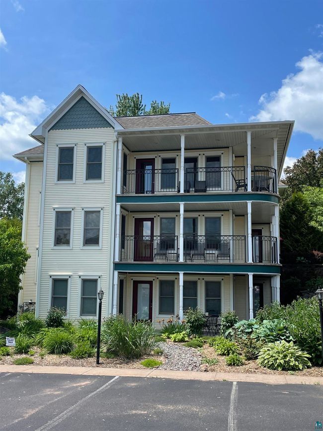 6 - 36 (#6) N 2 Nd St, Townhouse with 1 bedrooms, 2 bathrooms and null parking in Bayfield WI | Image 23