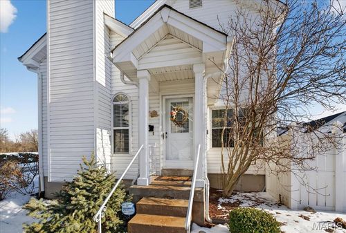 16512 Carriage View Ct, Wildwood, MO, 63040-1401 | Card Image