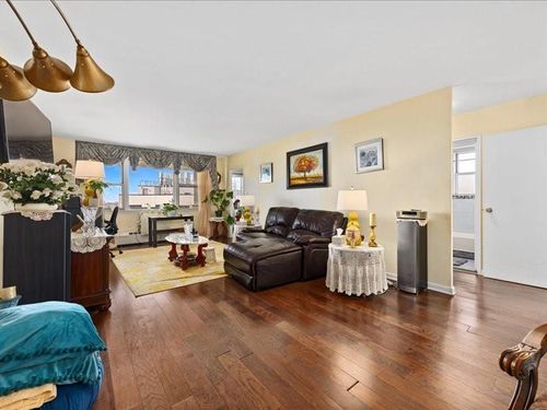 apt-a1806-1655 Flatbush Ave, Brooklyn, NY, 11210-3300 | Card Image