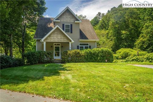 18-150 Creatwood Trl, Vilas, NC, 28692-9612 | Card Image