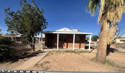 4551 E Montecito St, Tucson, AZ, 85711-4816 | Card Image